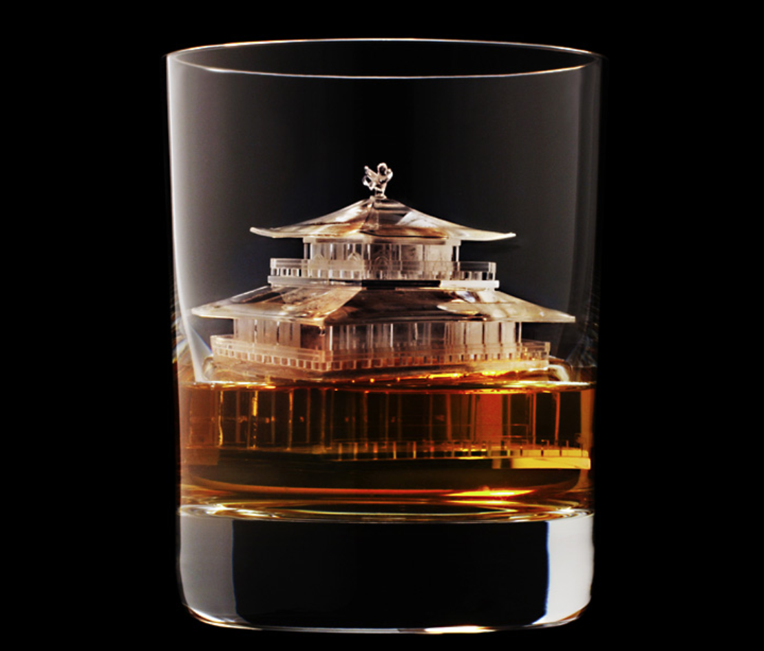 Suntory’s printed premium ice sculpture